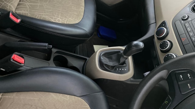 View Hyundai Grand i10 Image 37 Used Hyundai Grand i10 Image 37