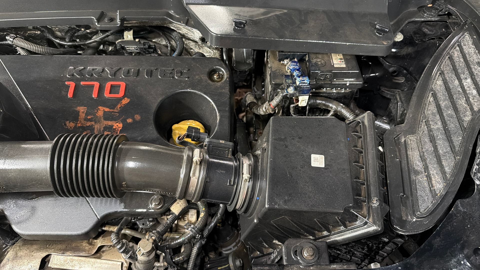 View 2023 Tata Safari XZA Plus Dark Image 31 Used 2023 Tata Safari XZA Plus Dark Image 31