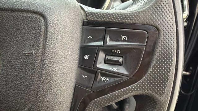 View Tata Safari Image 3 Used Tata Safari Image 3