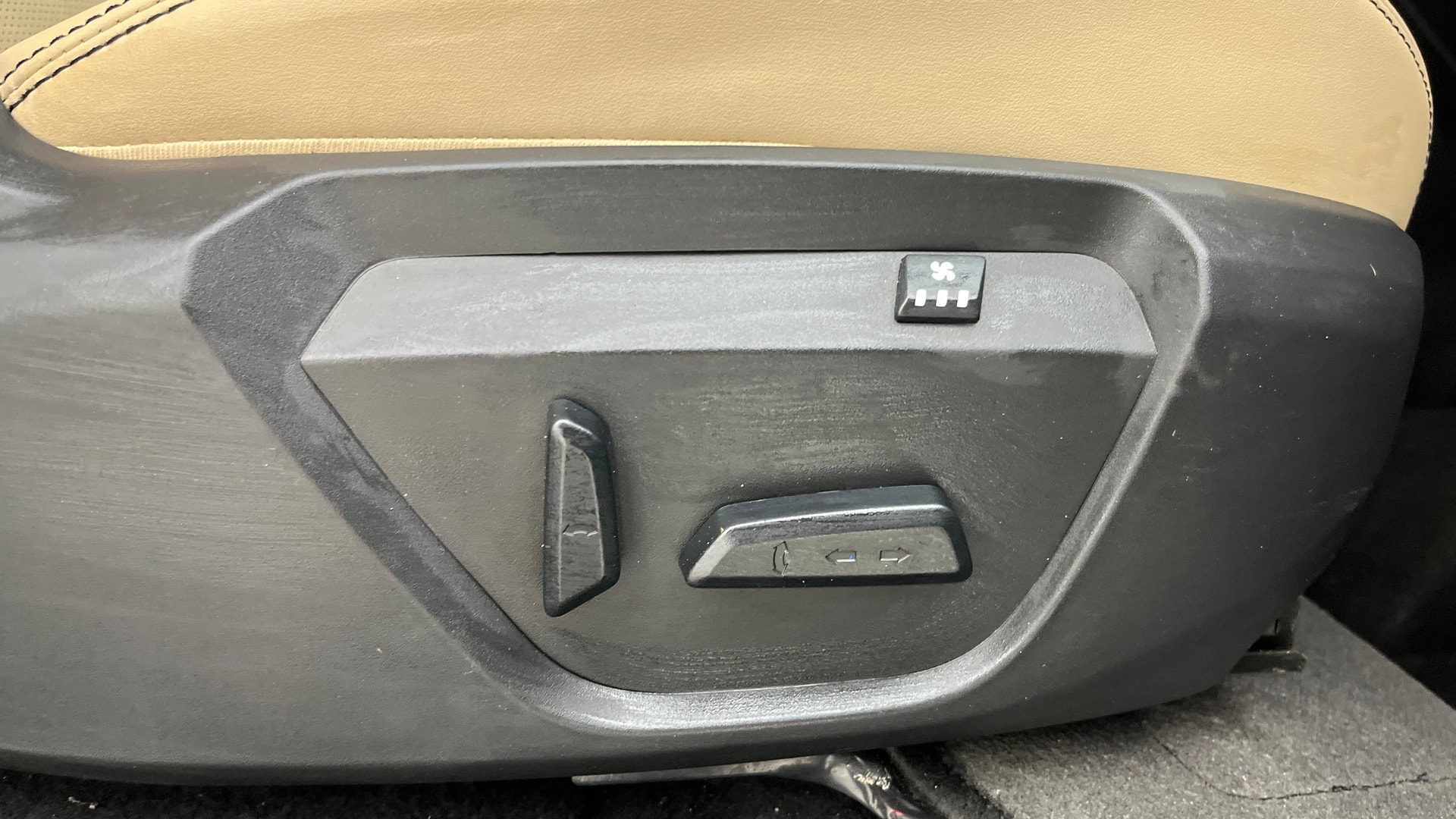 Used 2022 Tata Safari Used 2022 Tata Safari
