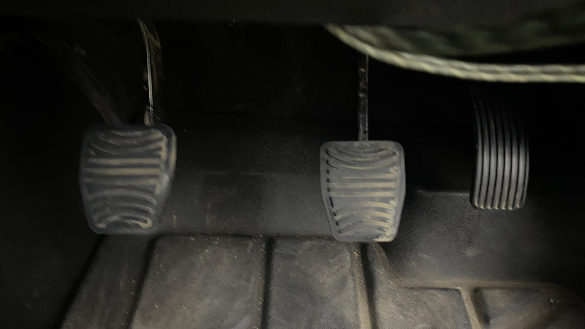 View 2022 Mahindra Thar AX Standard Manual Soft Top 6 Seater Image 9 Used 2022 Mahindra Thar AX Standard Manual Soft Top 6 Seater Image 9