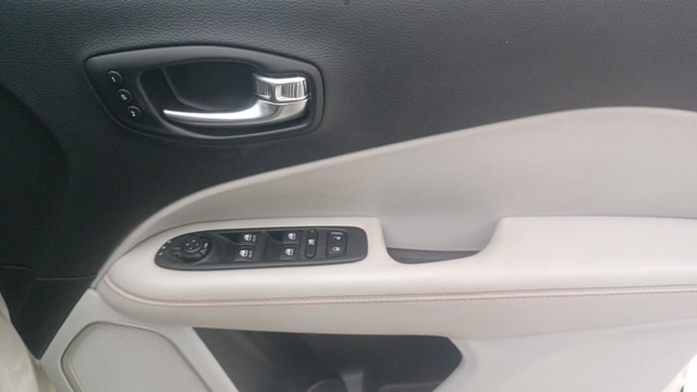 View Jeep Compass Image 34 Used Jeep Compass Image 34