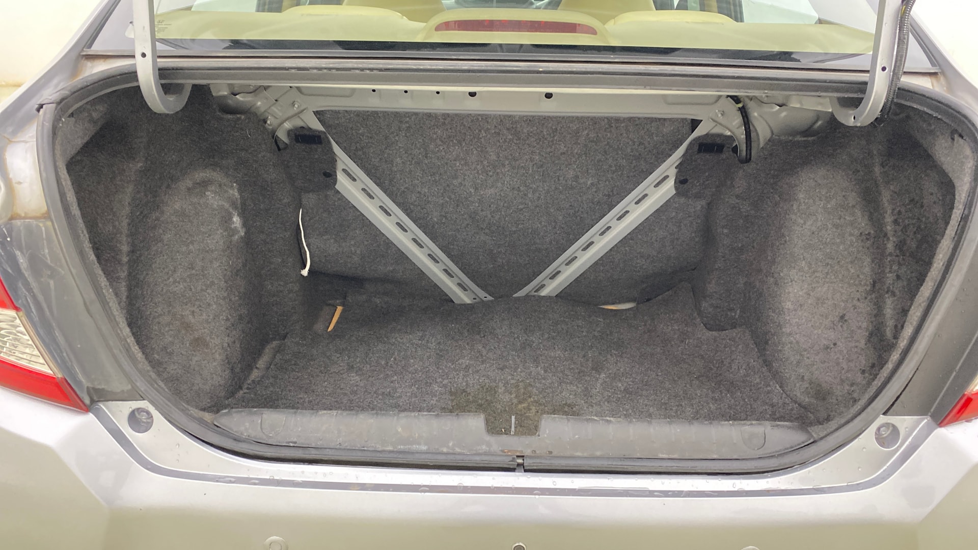 View 2021 Honda Amaze E MT Petrol BS IV Image 6 Used 2021 Honda Amaze E MT Petrol BS IV Image 6