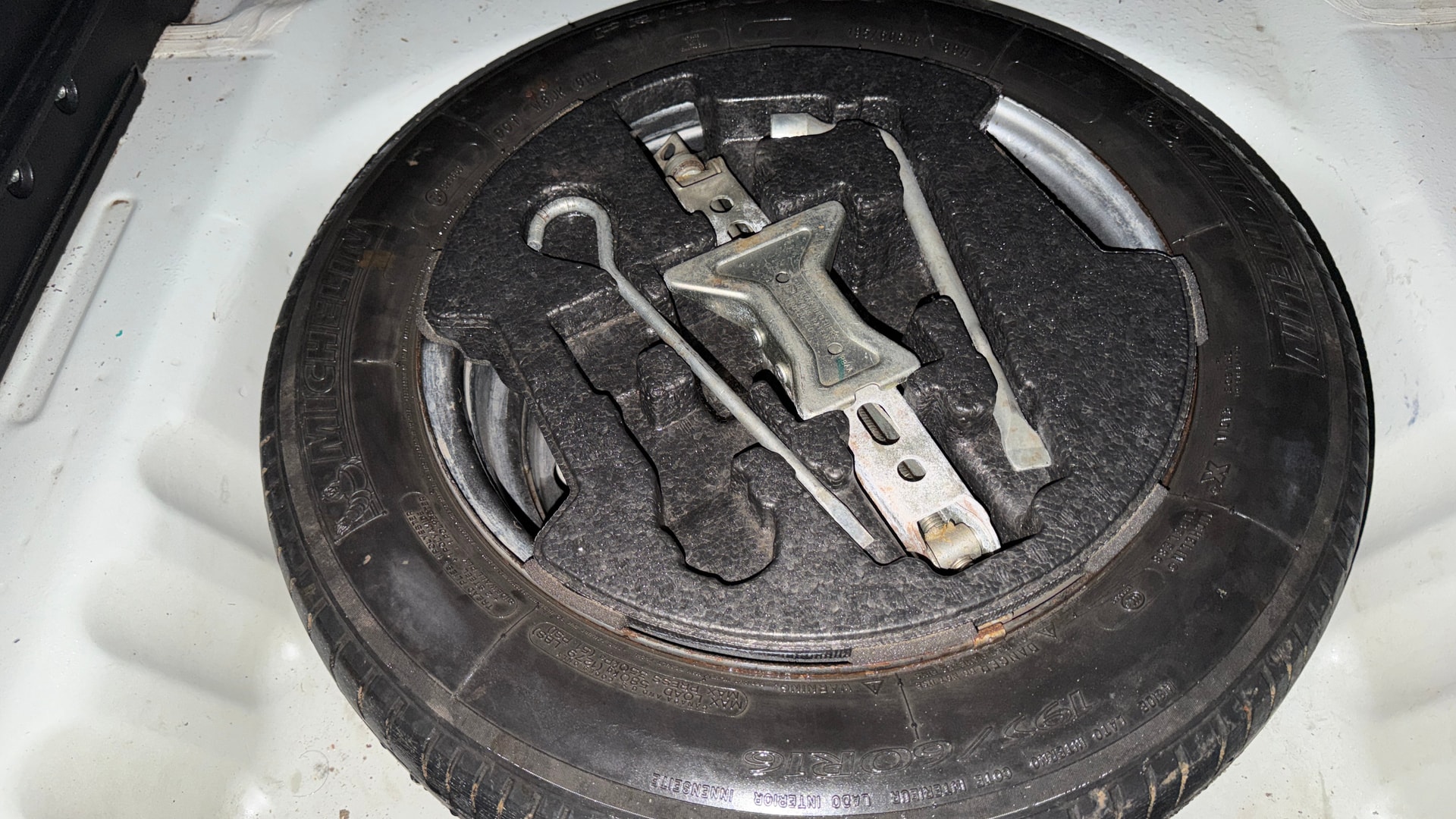Used 2022 Maruti Suzuki 1000 Used 2022 Maruti Suzuki 1000