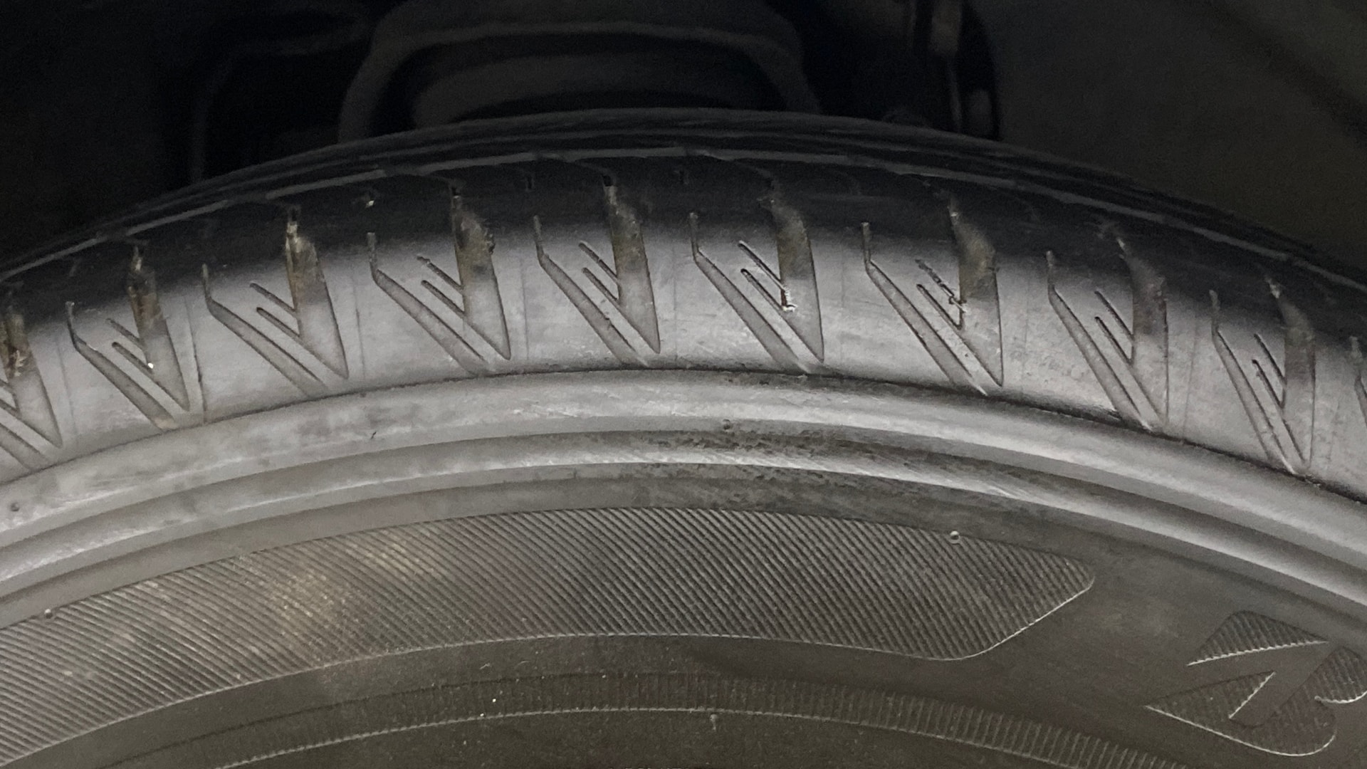 Used 2019 Mahindra Alturas G4 Used 2019 Mahindra Alturas G4