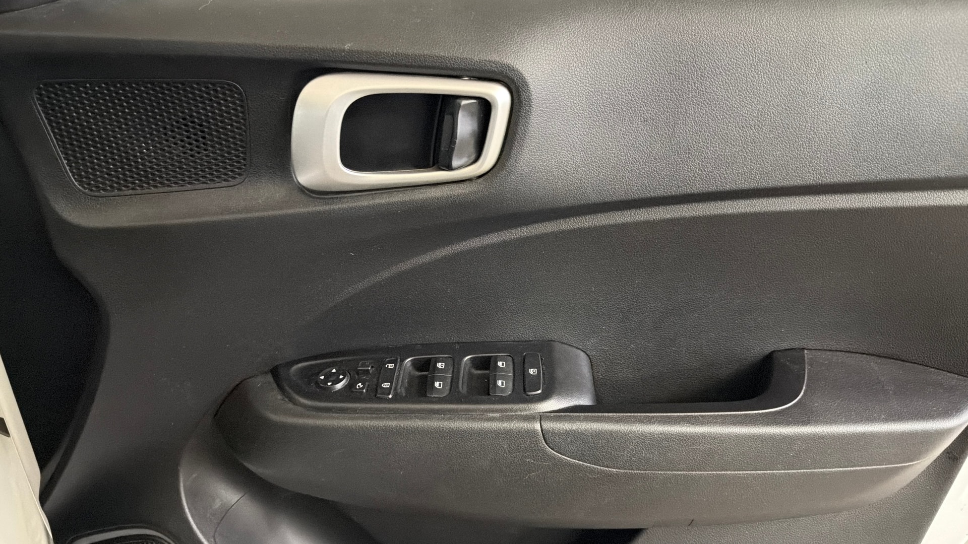 View 2022 Hyundai Venue S Plus 1.2 Petrol Image 37 Used 2022 Hyundai Venue S Plus 1.2 Petrol Image 37