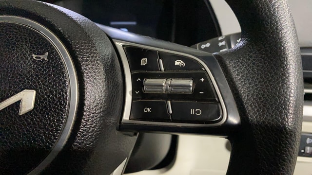 View Kia Carens Image 3 Used Kia Carens Image 3
