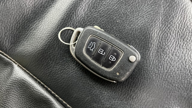 View Hyundai Xcent Image 26 Used Hyundai Xcent Image 26