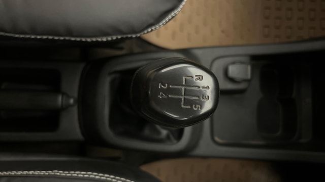 View Renault Kwid Image 37 Used Renault Kwid Image 37