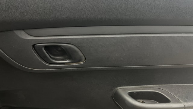 View Renault Kwid Image 32 Used Renault Kwid Image 32