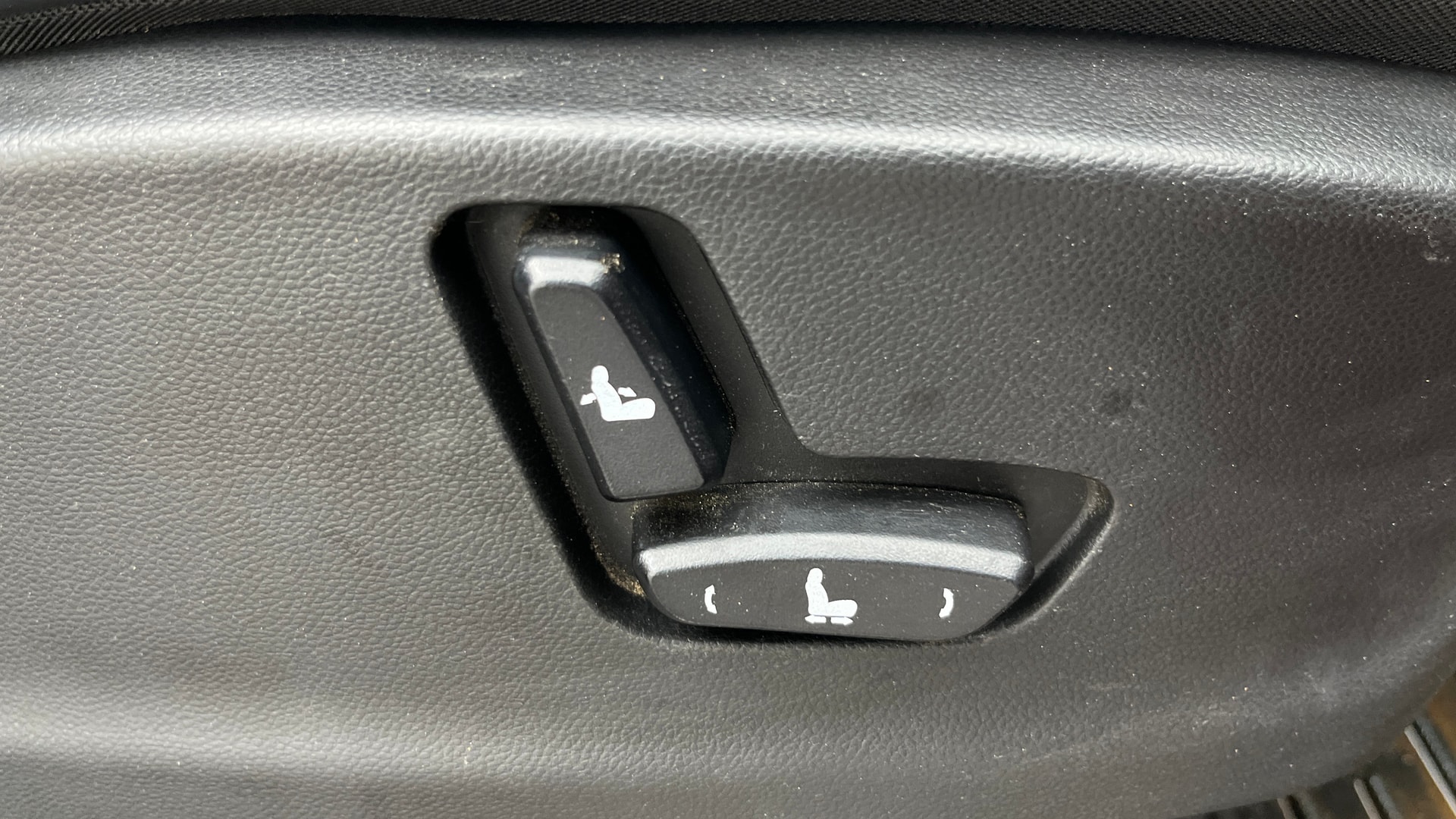 View 2022 MG Hector Sharp Diesel Image 11 Used 2022 MG Hector Sharp Diesel Image 11