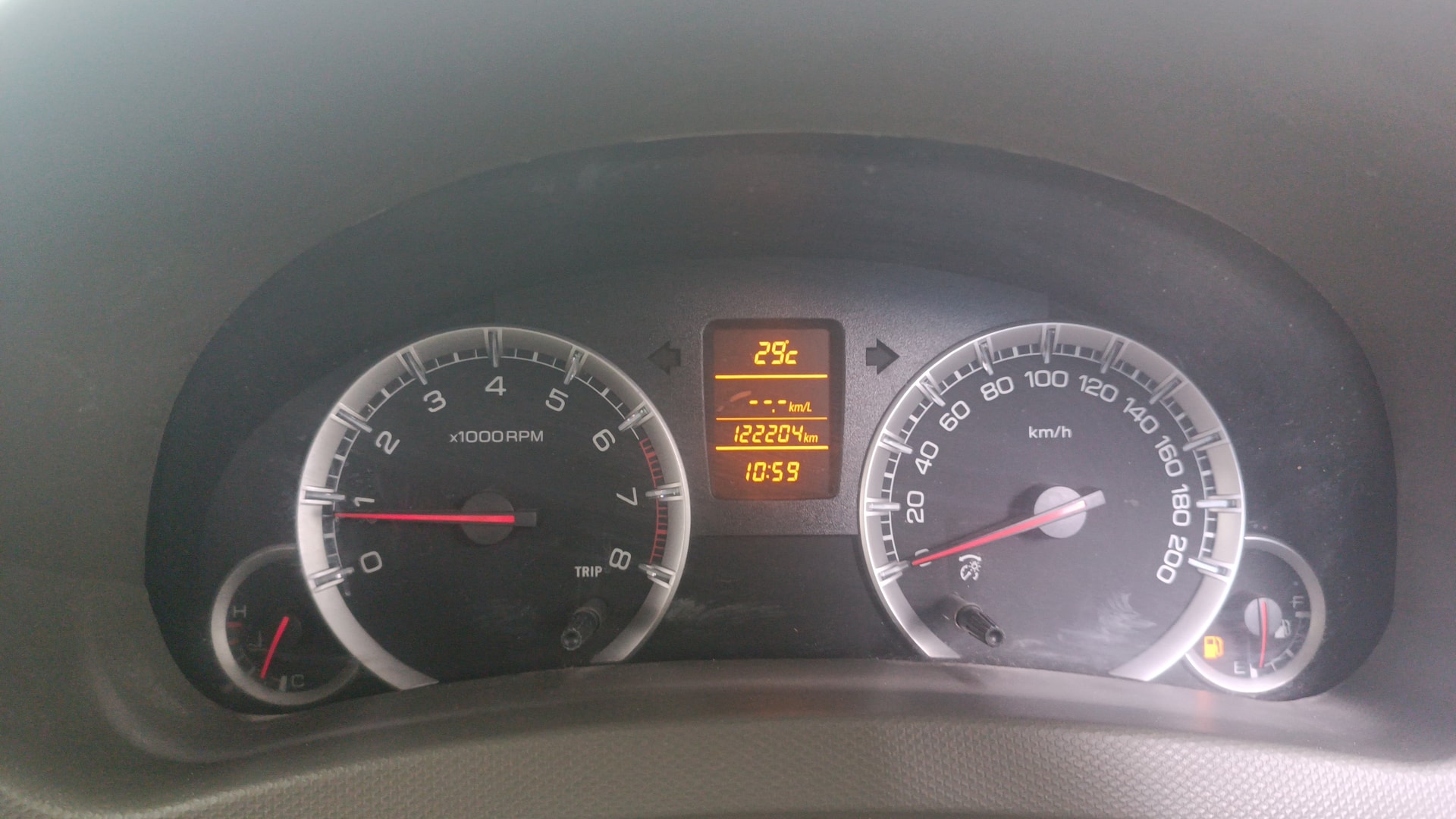 View 2014 Maruti Suzuki 1000 Base Variant Image 20 Used 2014 Maruti Suzuki 1000 Base Variant Image 20