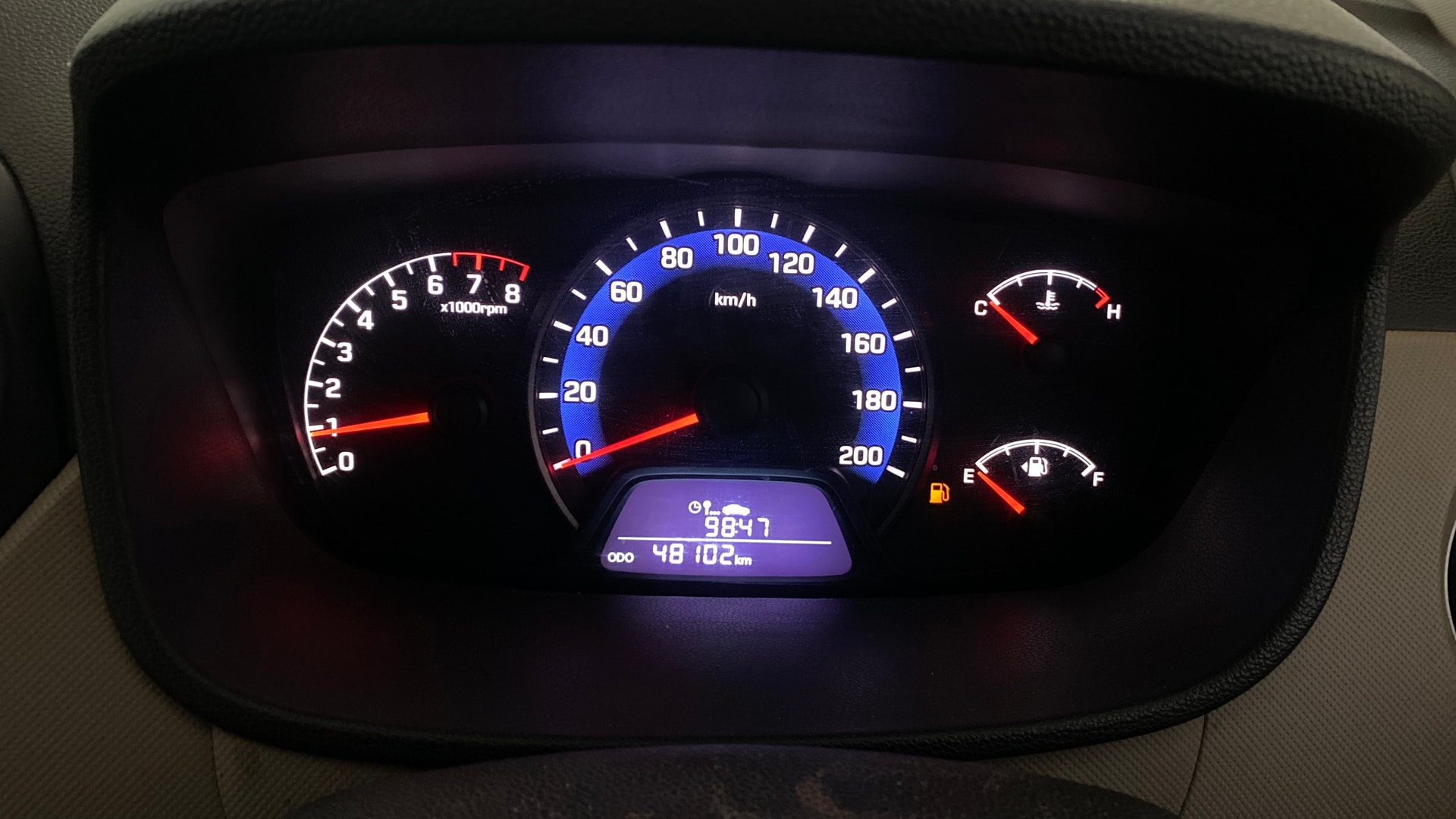 View 2014 Hyundai Xcent S Petrol Image 33 Used 2014 Hyundai Xcent S Petrol Image 33