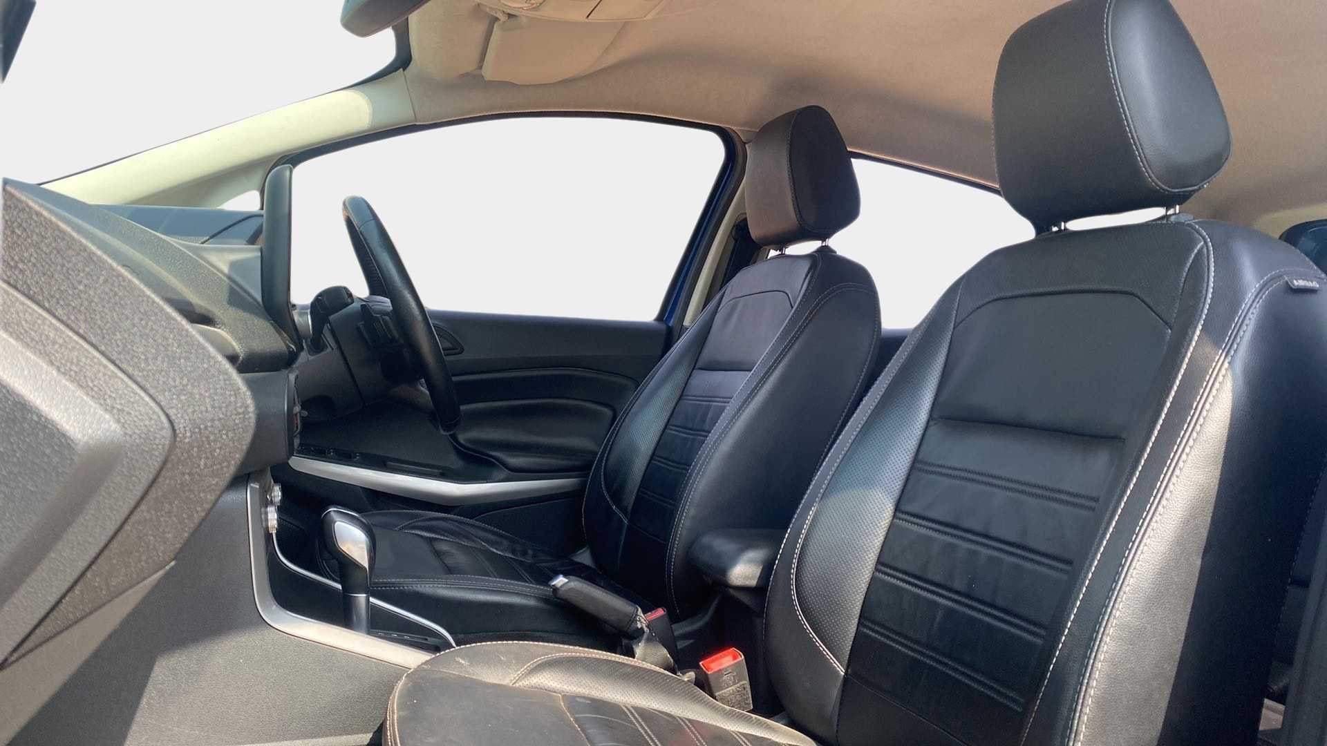 View 2018 Ford EcoSport 1.5 TDCi Diesel Ambiente BS IV Image 13 Used 2018 Ford EcoSport 1.5 TDCi Diesel Ambiente BS IV Image 13