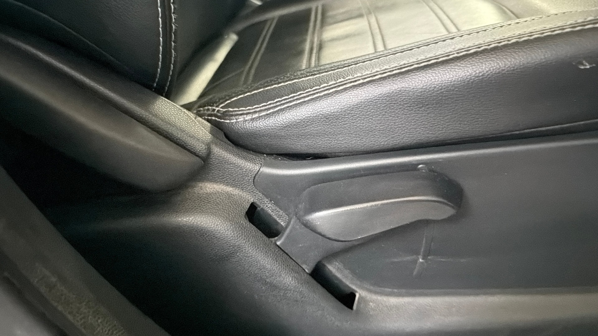 View 2019 Ford EcoSport 1.5 TDCi Diesel Ambiente BS IV Image 19 Used 2019 Ford EcoSport 1.5 TDCi Diesel Ambiente BS IV Image 19