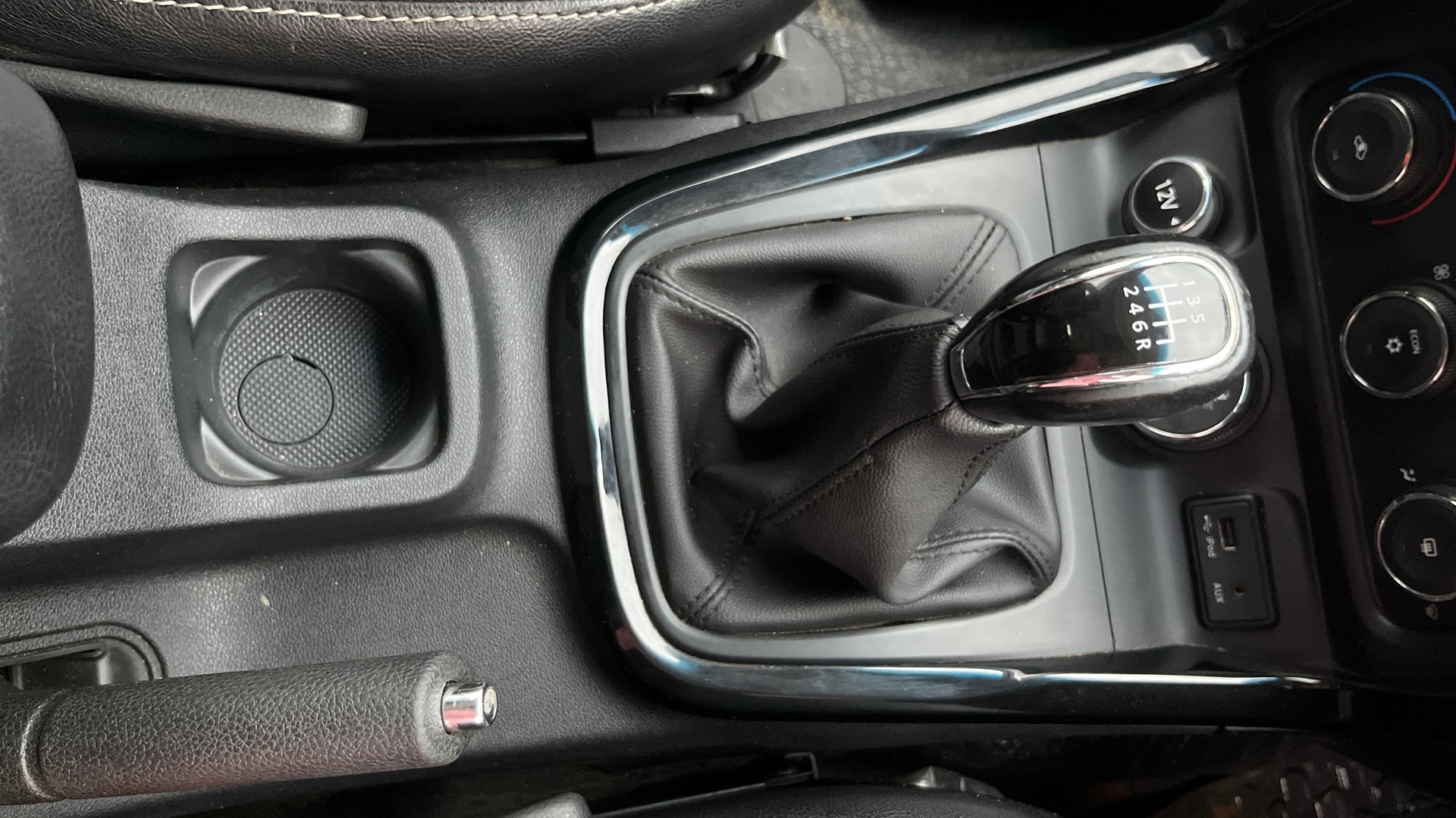 View 2018 Tata Hexa XM 4X2 Image 39 Used 2018 Tata Hexa XM 4X2 Image 39
