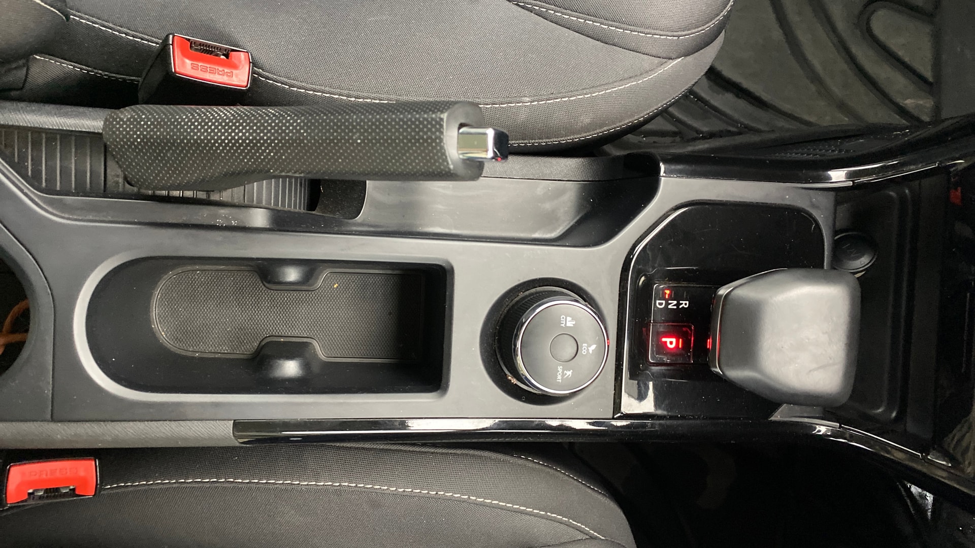 View 2024 Tata Nexon Revotron XE Image 39 Used 2024 Tata Nexon Revotron XE Image 39