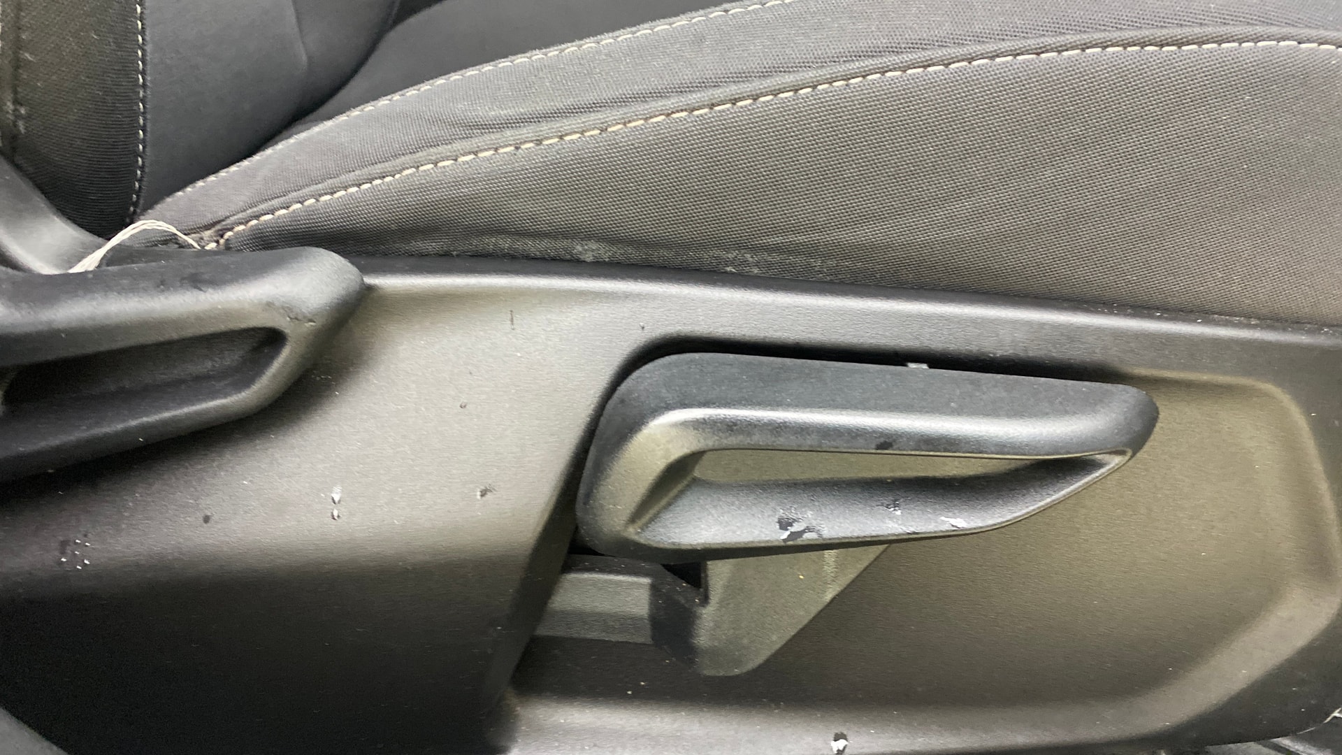 View 2024 Tata Nexon Revotron XE Image 18 Used 2024 Tata Nexon Revotron XE Image 18