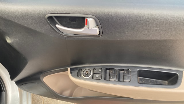 View Hyundai Grand i10 Image 32 Used Hyundai Grand i10 Image 32