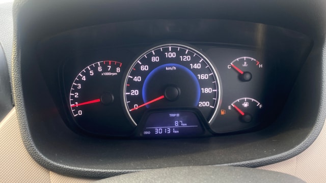 View Hyundai Grand i10 Image 33 Used Hyundai Grand i10 Image 33
