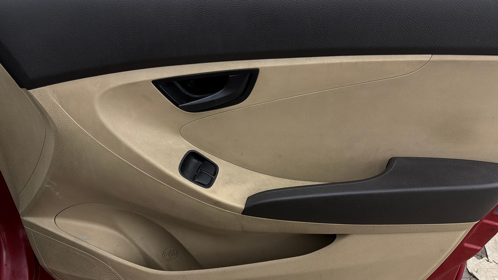 View 2016 Hyundai EON Era Plus Image 32 Used 2016 Hyundai EON Era Plus Image 32