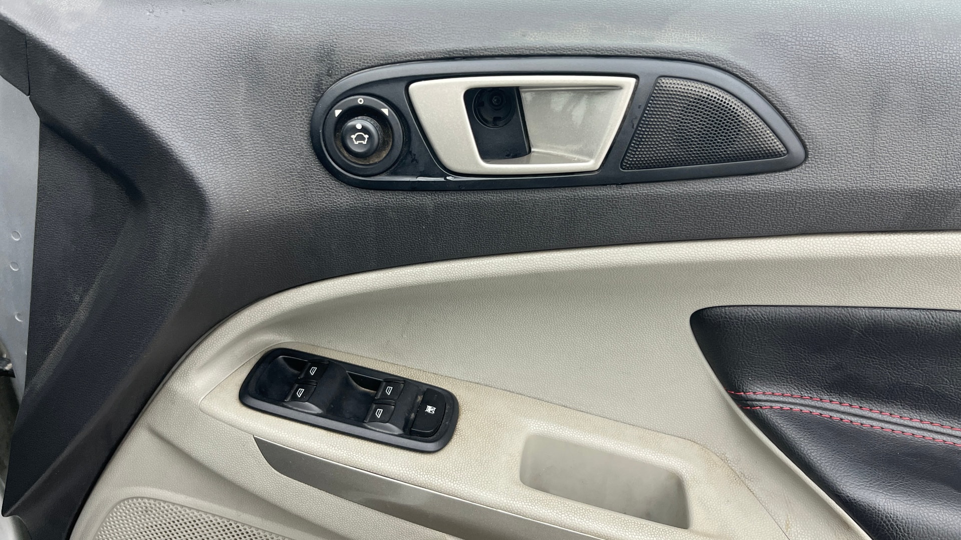 Used 2013 Ford EcoSport Used 2013 Ford EcoSport
