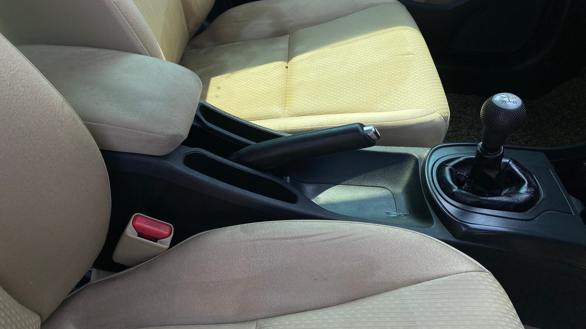 View 2020 Honda City ZX MT Diesel Anniversary Edition Image 39 Used 2020 Honda City ZX MT Diesel Anniversary Edition Image 39
