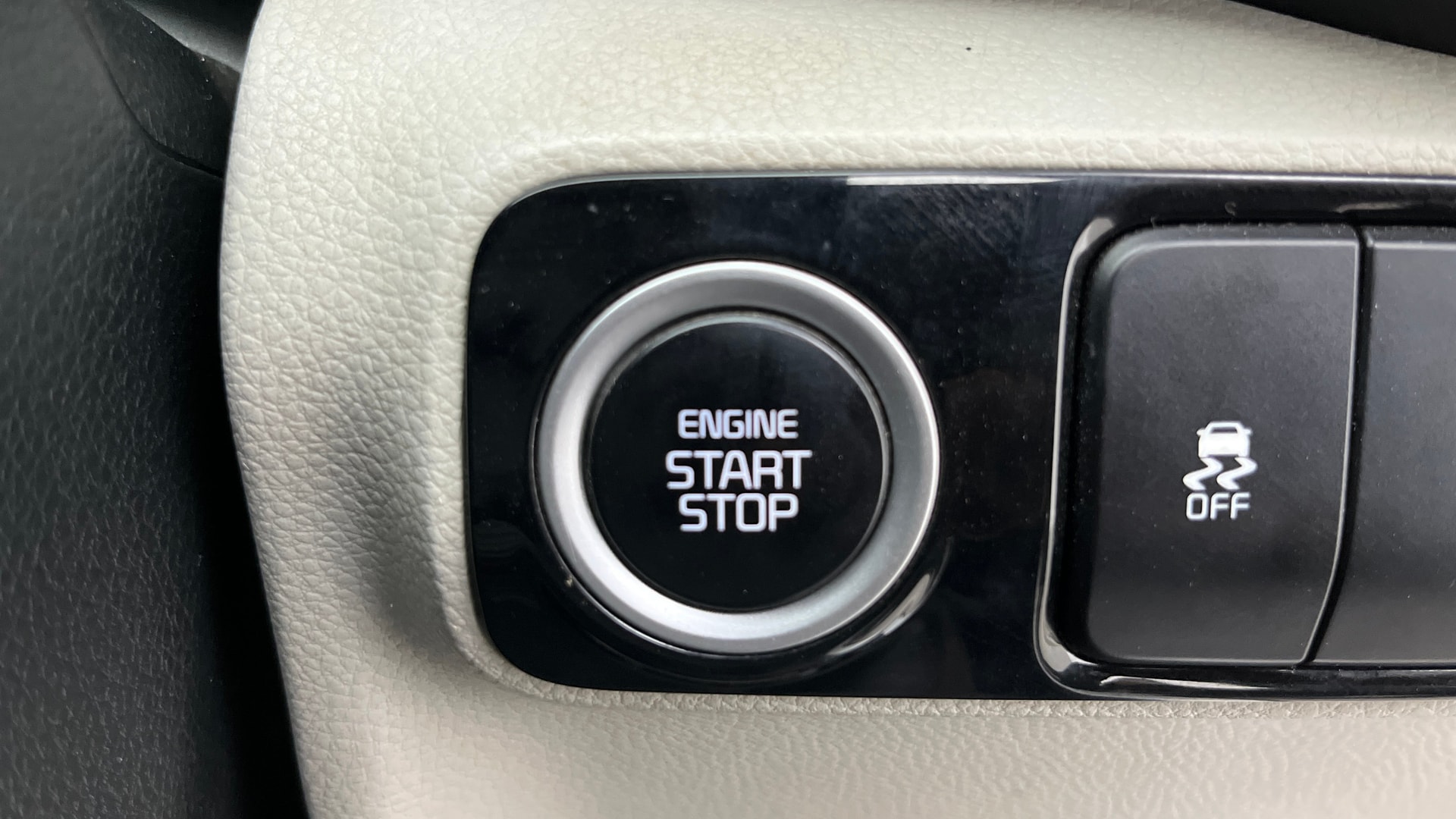 Used 2022 Kia Sonet Used 2022 Kia Sonet