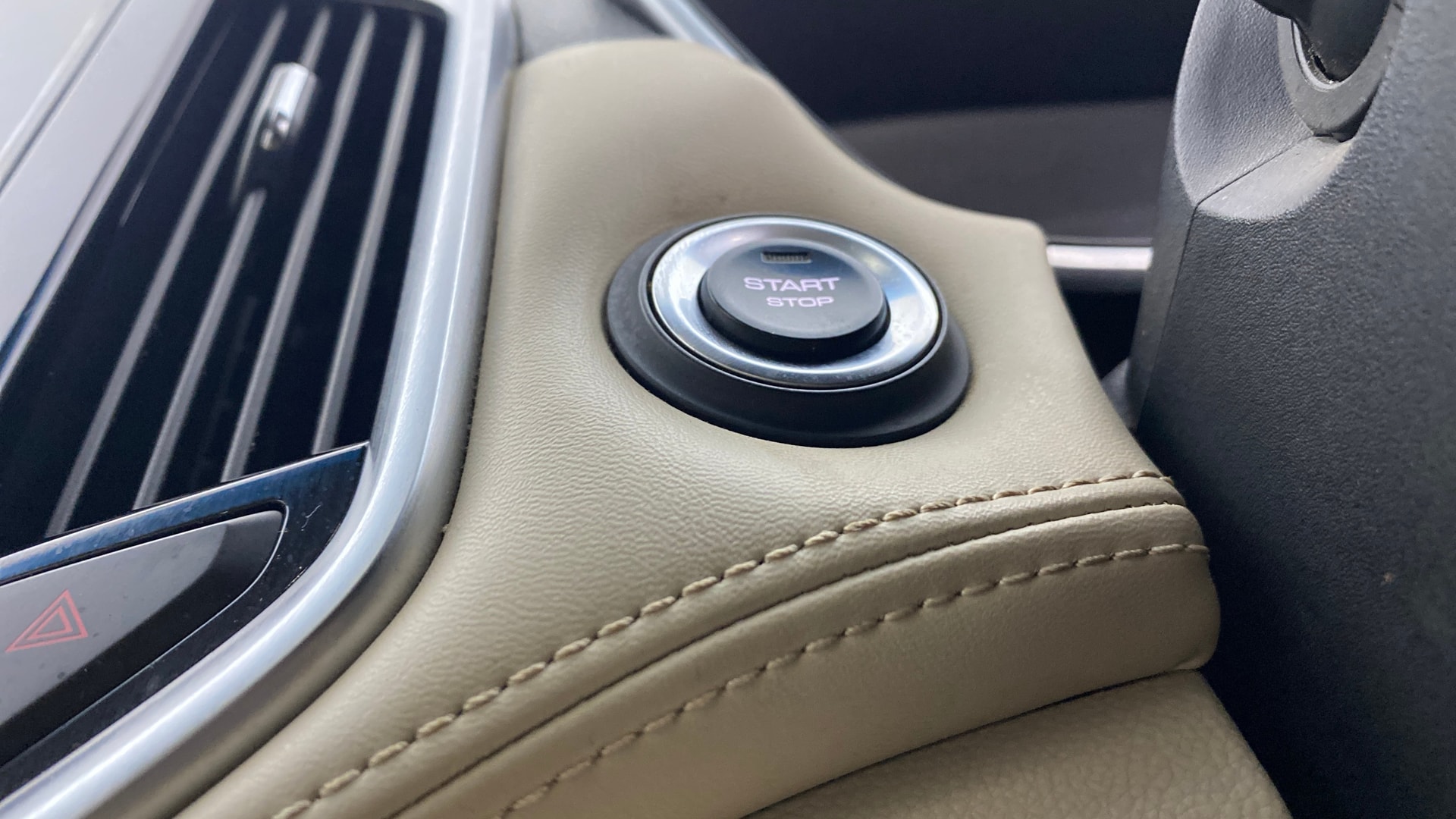 View 2022 MG Hector Sharp CVT Petrol Image 41 Used 2022 MG Hector Sharp CVT Petrol Image 41