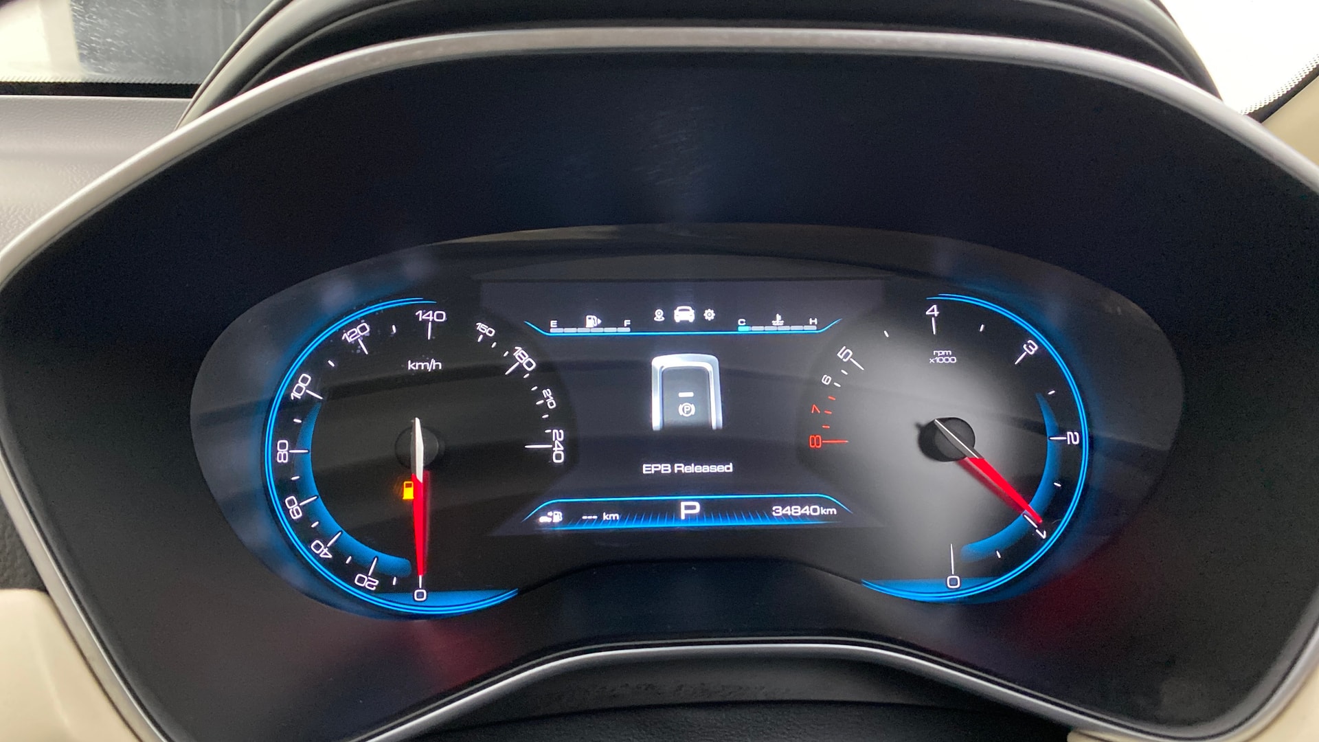 View 2022 MG Hector Sharp CVT Petrol Image 21 Used 2022 MG Hector Sharp CVT Petrol Image 21