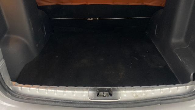 View Renault Duster Image 10 Used Renault Duster Image 10