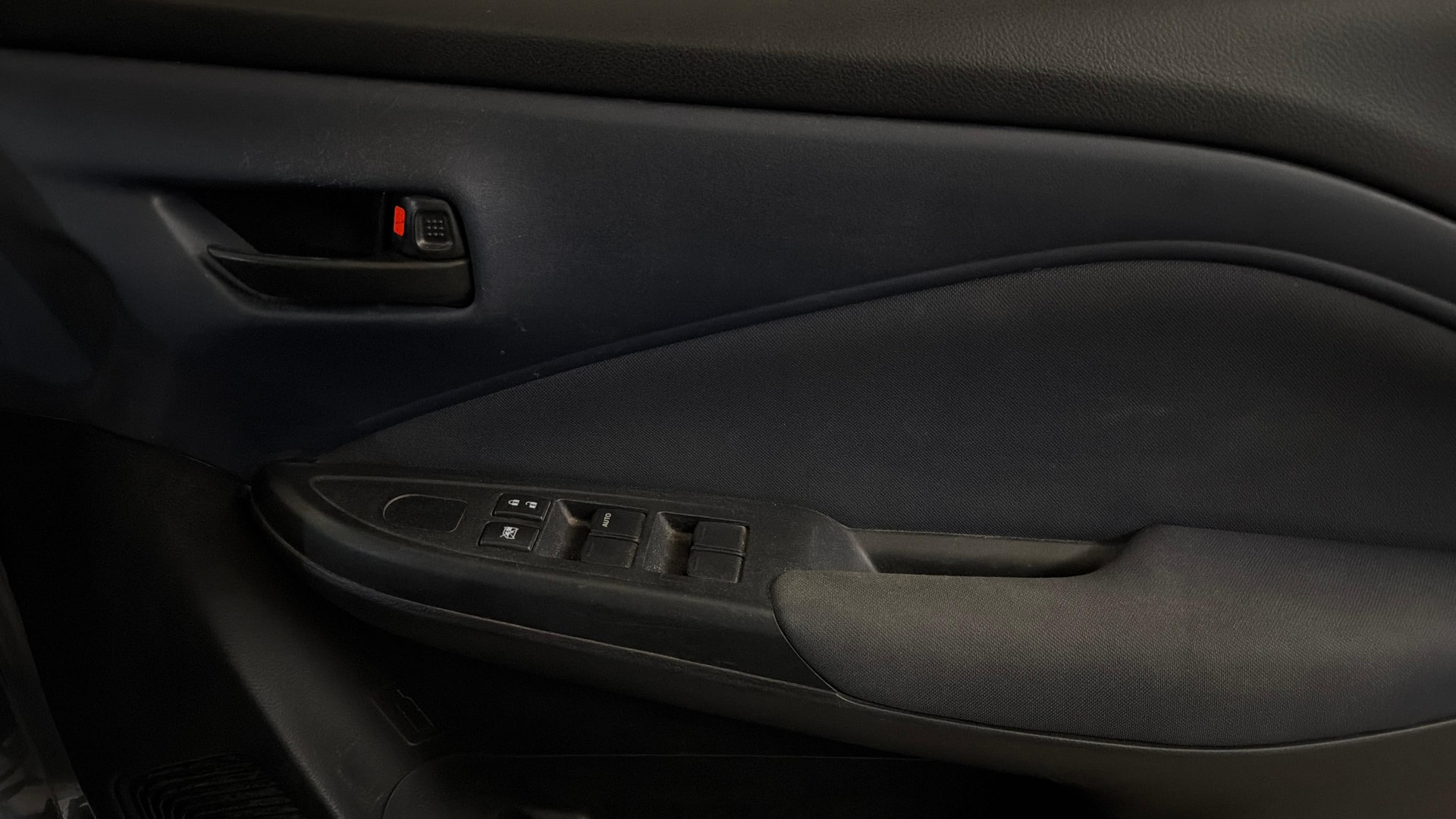 View 2022 Maruti Suzuki 1000 Base Variant Image 34 Used 2022 Maruti Suzuki 1000 Base Variant Image 34