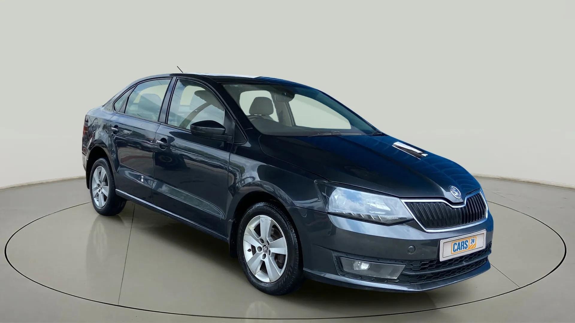 View 2017 Skoda Rapid 1.5 TDI CR Style AT BS IV Image 20 Used 2017 Skoda Rapid 1.5 TDI CR Style AT BS IV Image 20