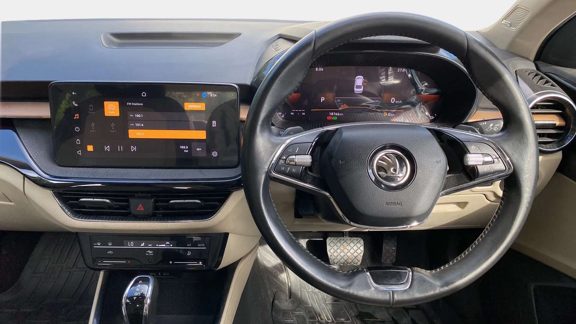 View 2022 Skoda Slavia Style 1.0 TSI AT Image 20 Used 2022 Skoda Slavia Style 1.0 TSI AT Image 20