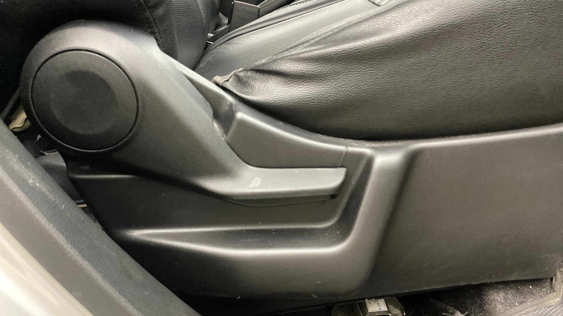 View 2019 Maruti Suzuki 1000 Base Variant Image 18 Used 2019 Maruti Suzuki 1000 Base Variant Image 18