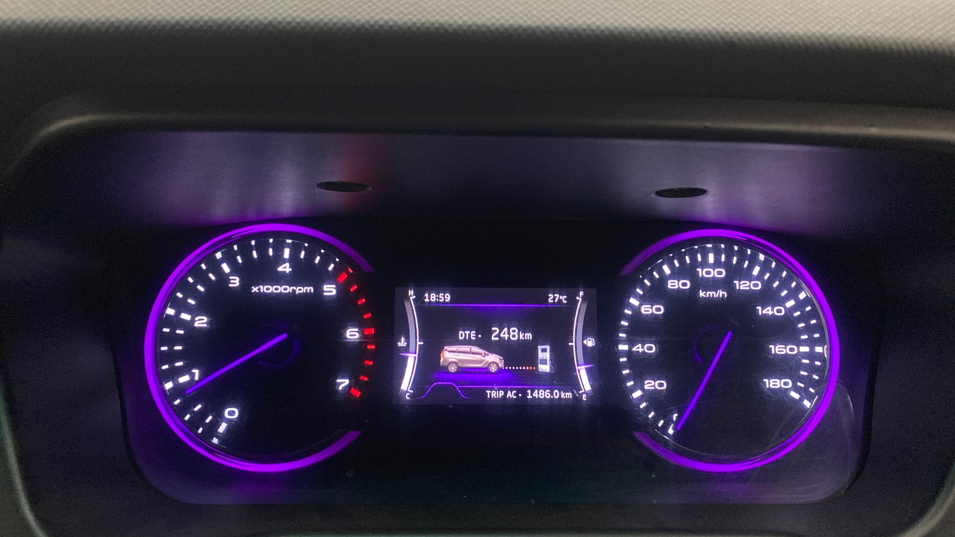 Used 2019 Mahindra Marazzo Used 2019 Mahindra Marazzo