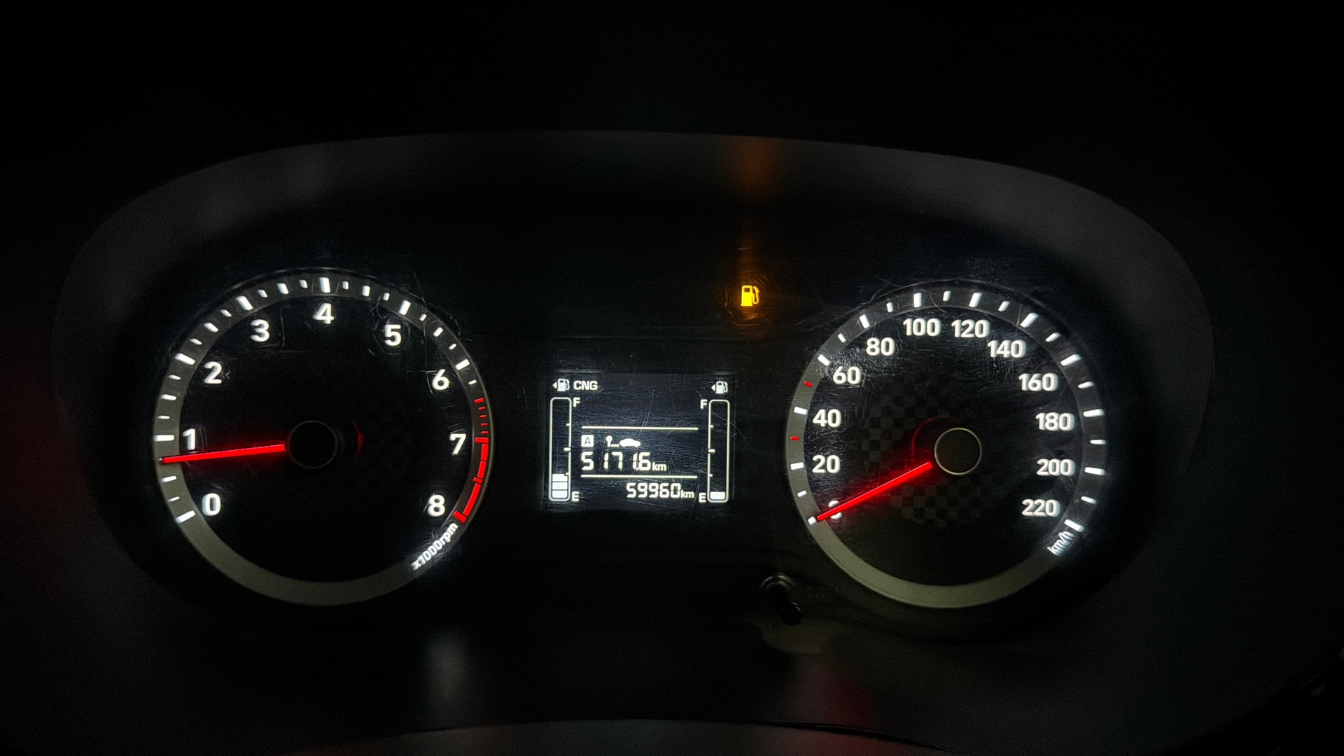 View 2022 Hyundai Aura SX MT CNG Image 35 Used 2022 Hyundai Aura SX MT CNG Image 35