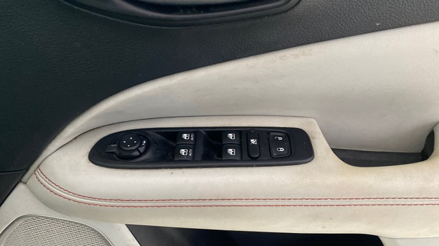 View Jeep Compass Image 38 Used Jeep Compass Image 38