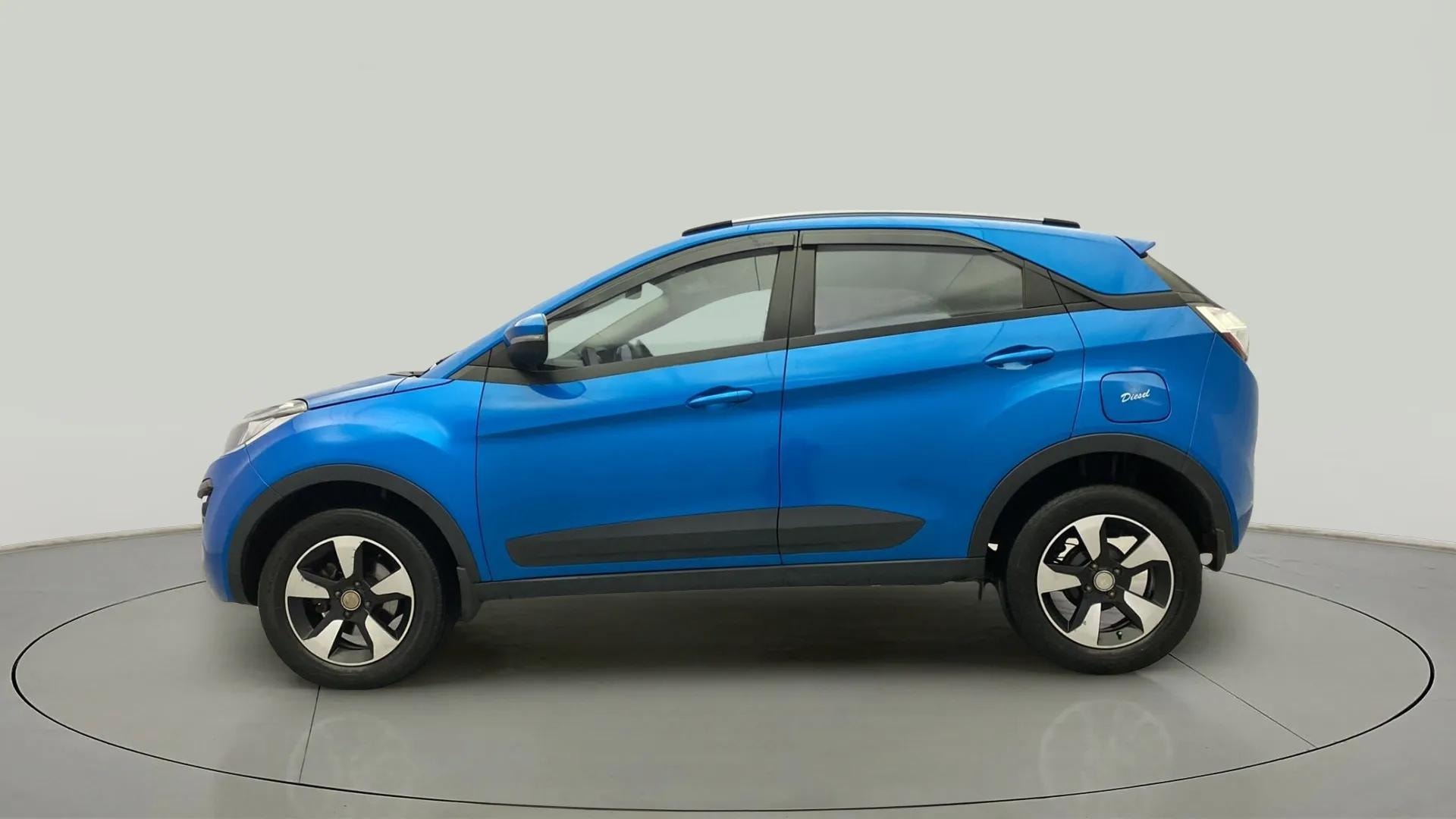 View 2019 Tata Nexon XZ Plus Diesel Image 3 Used 2019 Tata Nexon XZ Plus Diesel Image 3