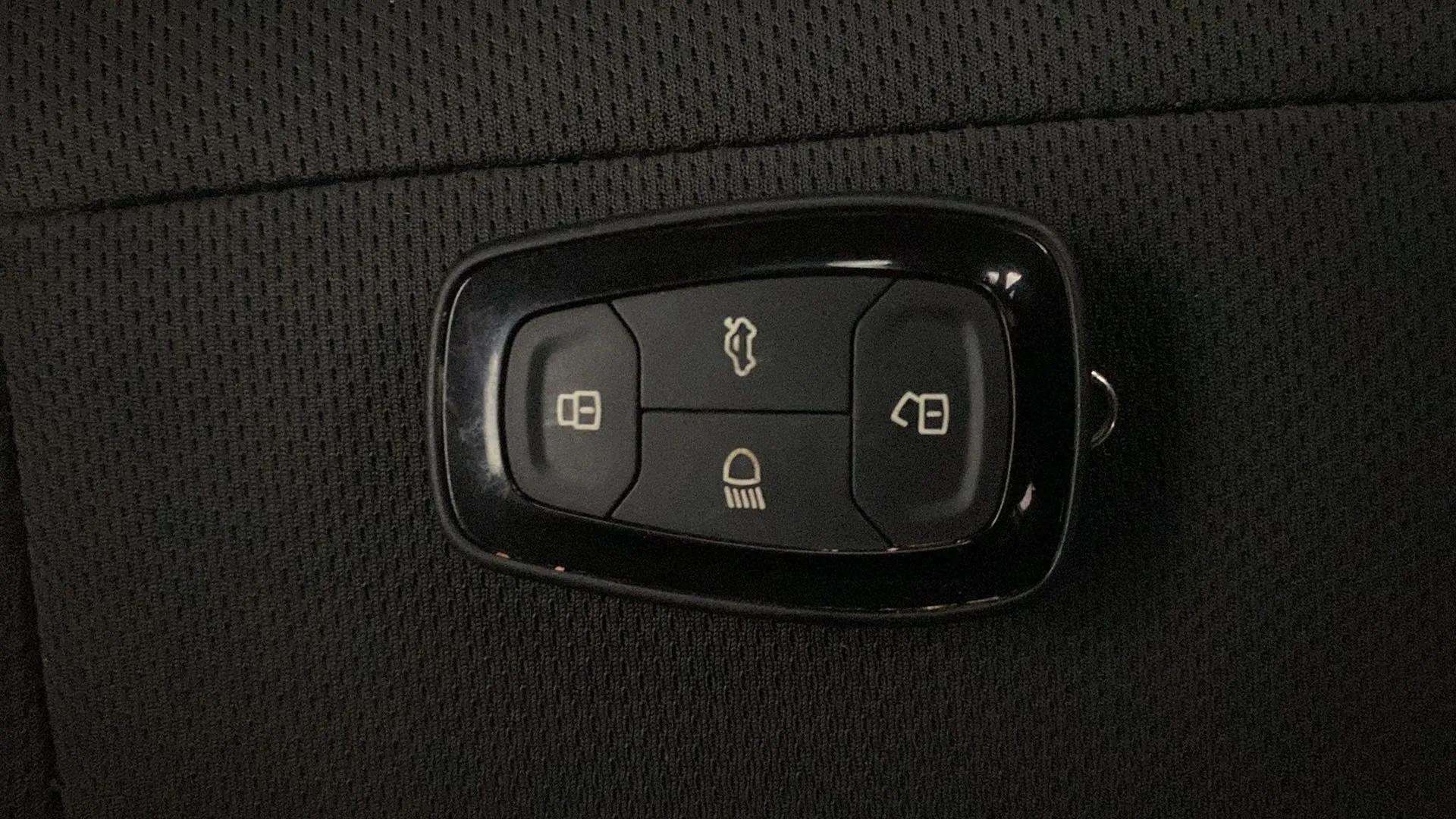 View 2019 Tata Nexon XZ Plus Diesel Image 14 Used 2019 Tata Nexon XZ Plus Diesel Image 14