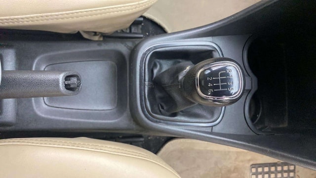 View Skoda Rapid Image 19 Used Skoda Rapid Image 19