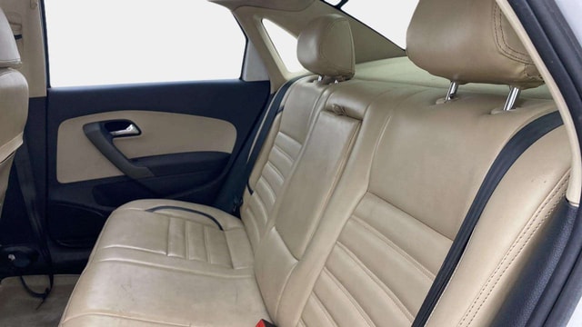 View Skoda Rapid Image 14 Used Skoda Rapid Image 14
