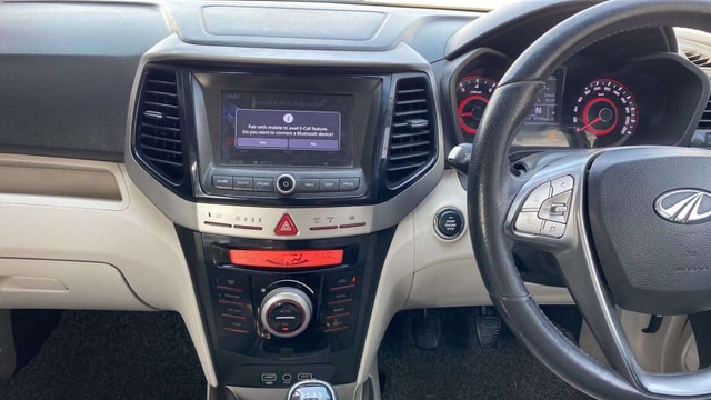 View Mahindra XUV300 Image 9 Used Mahindra XUV300 Image 9