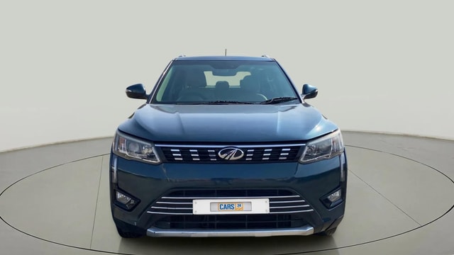 View Mahindra XUV300 Image 1 Used Mahindra XUV300 Image 1
