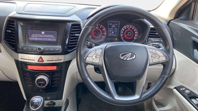View Mahindra XUV300 Image 11 Used Mahindra XUV300 Image 11