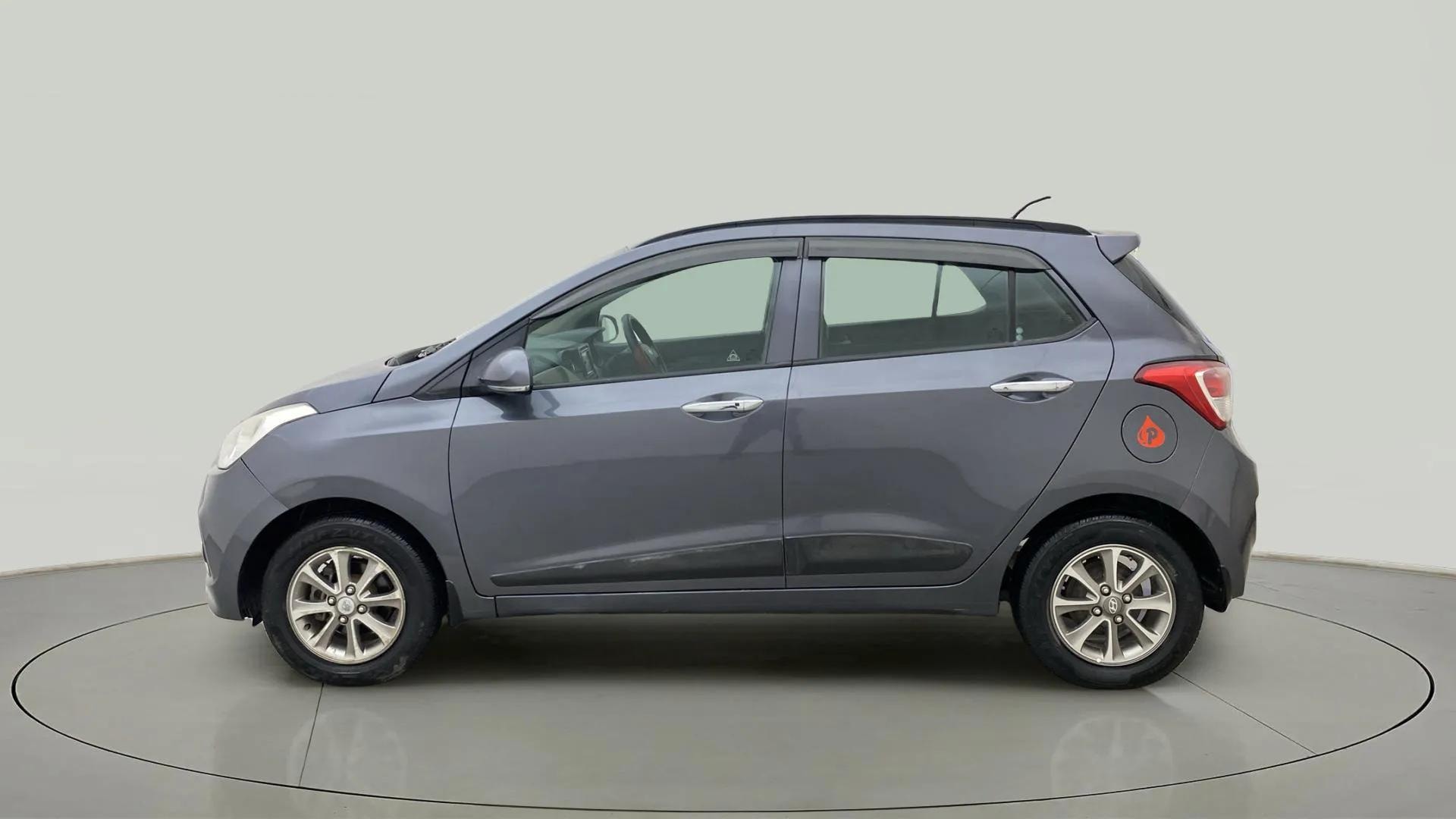 View 2014 Hyundai Grand i10 1.2 Asta Petrol Image 5 Used 2014 Hyundai Grand i10 1.2 Asta Petrol Image 5
