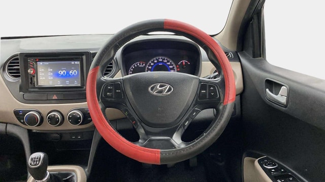 View Hyundai Grand i10 Image 20 Used Hyundai Grand i10 Image 20