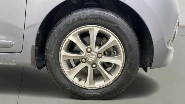 View Hyundai Grand i10 Image 39 Used Hyundai Grand i10 Image 39