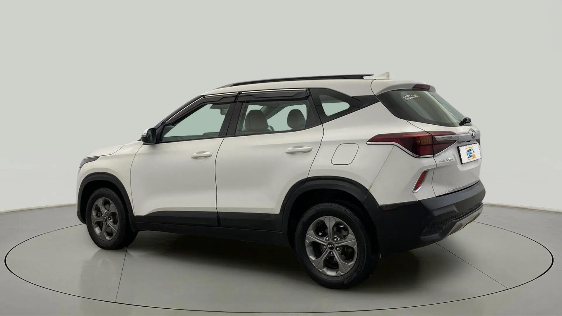 View 2019 Kia Seltos HTK Plus AT Diesel Image 2 Used 2019 Kia Seltos HTK Plus AT Diesel Image 2