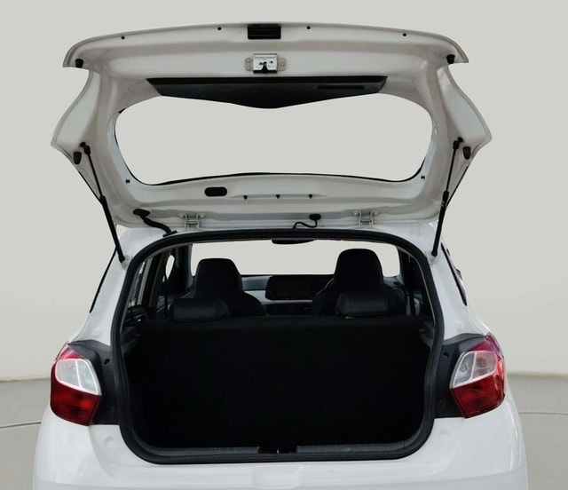 View Hyundai Grand i10 Nios Image 17 Used Hyundai Grand i10 Nios Image 17